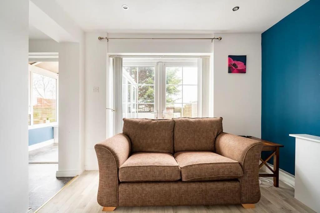 Lovely One Bedroom Flat. 벨파스트 외부 사진